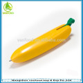 Pluma de bola de forma linda banana de plástico para la promoción